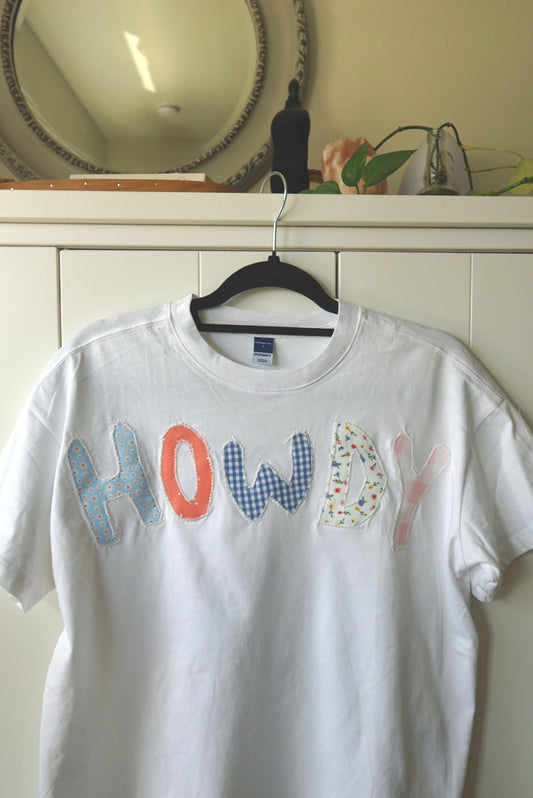 'Howdy' Tee
