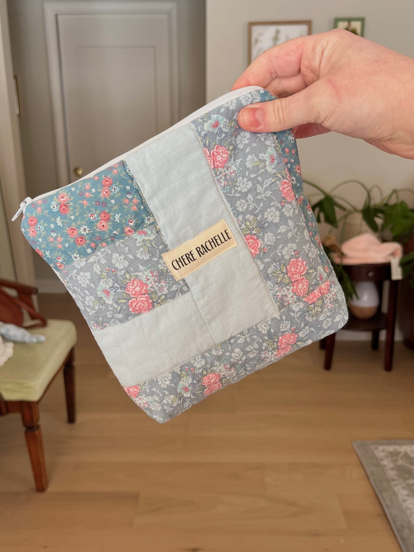 The Anywhere Pouch