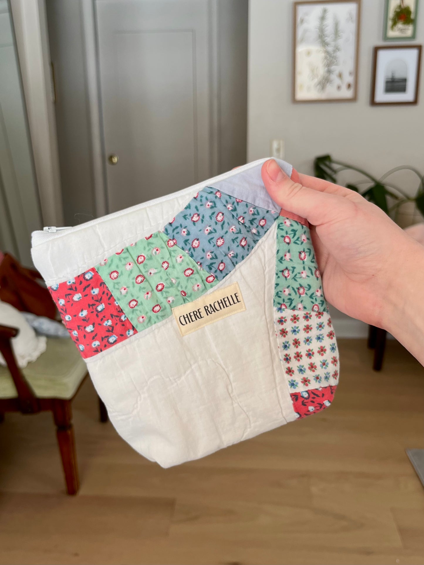 The Anywhere Pouch